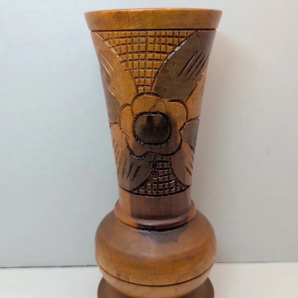 Carved‎ Wood Vase Folk Art Floral Designs 9